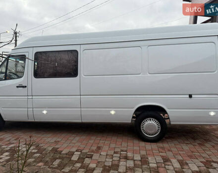 Белый Мерседес Sprinter, объемом двигателя 2.69 л и пробегом 600 тыс. км за 8999 $, фото 15 на Automoto.ua