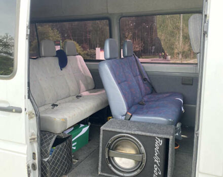Белый Мерседес Sprinter, объемом двигателя 2.7 л и пробегом 335 тыс. км за 8800 $, фото 12 на Automoto.ua