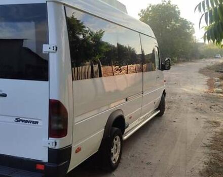 Белый Мерседес Sprinter, объемом двигателя 2.7 л и пробегом 700 тыс. км за 15000 $, фото 9 на Automoto.ua