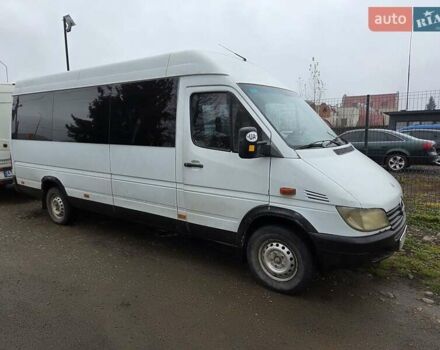 Белый Мерседес Sprinter, объемом двигателя 2.7 л и пробегом 349 тыс. км за 7500 $, фото 10 на Automoto.ua