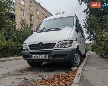Белый Мерседес Sprinter, объемом двигателя 2.15 л и пробегом 600 тыс. км за 10300 $, фото 1 на Automoto.ua