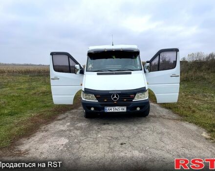 Білий Мерседес Sprinter, об'ємом двигуна 2.1 л та пробігом 500 тис. км за 7000 $, фото 11 на Automoto.ua
