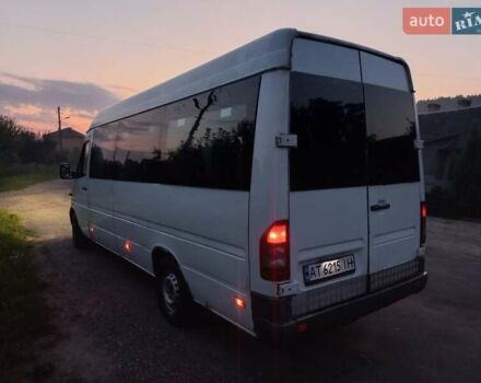 Білий Мерседес Sprinter, об'ємом двигуна 2.7 л та пробігом 80 тис. км за 7100 $, фото 3 на Automoto.ua