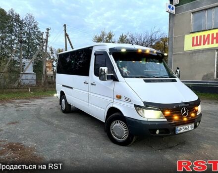 Білий Мерседес Sprinter, об'ємом двигуна 2.1 л та пробігом 500 тис. км за 7000 $, фото 3 на Automoto.ua