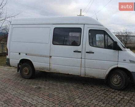 Белый Мерседес Sprinter, объемом двигателя 2.7 л и пробегом 590 тыс. км за 7700 $, фото 19 на Automoto.ua