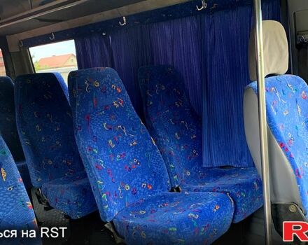 Белый Мерседес Sprinter, объемом двигателя 2.1 л и пробегом 460 тыс. км за 5500 $, фото 2 на Automoto.ua