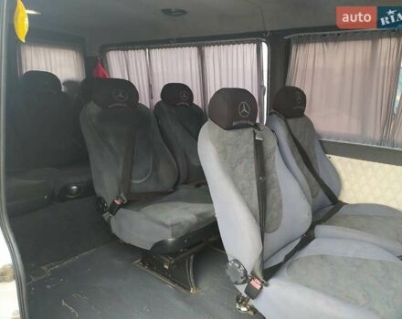 Белый Мерседес Sprinter, объемом двигателя 2.1 л и пробегом 503 тыс. км за 7900 $, фото 9 на Automoto.ua