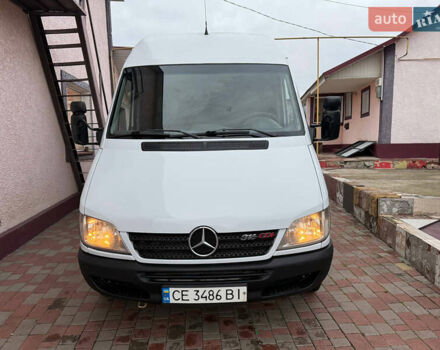 Белый Мерседес Sprinter, объемом двигателя 2.69 л и пробегом 600 тыс. км за 8999 $, фото 1 на Automoto.ua