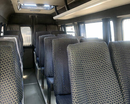 Белый Мерседес Sprinter, объемом двигателя 2.15 л и пробегом 500 тыс. км за 7200 $, фото 3 на Automoto.ua