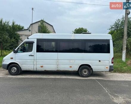 Белый Мерседес Sprinter, объемом двигателя 2.2 л и пробегом 250 тыс. км за 6500 $, фото 5 на Automoto.ua