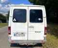 Белый Мерседес Sprinter, объемом двигателя 2.1 л и пробегом 350 тыс. км за 2700 $, фото 1 на Automoto.ua