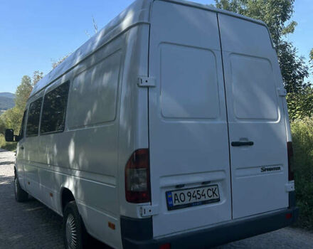Белый Мерседес Sprinter, объемом двигателя 2.1 л и пробегом 300 тыс. км за 7300 $, фото 4 на Automoto.ua