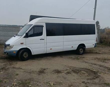 Білий Мерседес Sprinter, об'ємом двигуна 0 л та пробігом 400 тис. км за 9900 $, фото 6 на Automoto.ua
