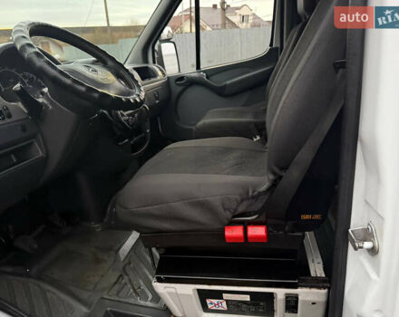 Белый Мерседес Sprinter, объемом двигателя 2.69 л и пробегом 600 тыс. км за 9250 $, фото 25 на Automoto.ua