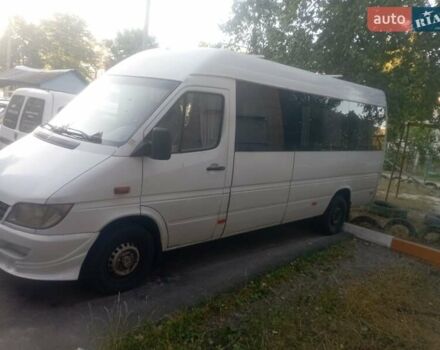Белый Мерседес Sprinter, объемом двигателя 2.15 л и пробегом 9 тыс. км за 6700 $, фото 3 на Automoto.ua