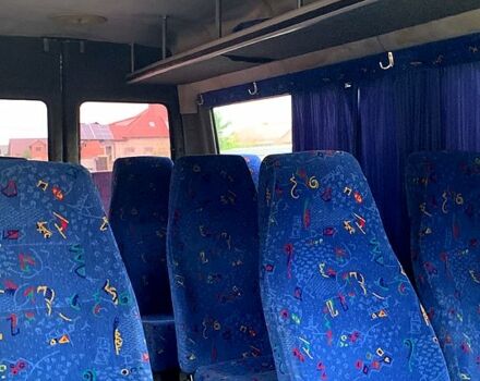 Белый Мерседес Sprinter, объемом двигателя 2.1 л и пробегом 460 тыс. км за 5500 $, фото 4 на Automoto.ua