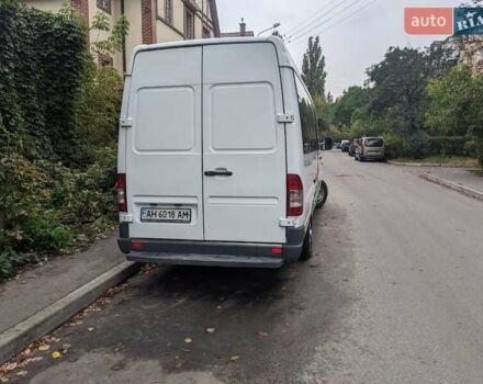 Белый Мерседес Sprinter, объемом двигателя 2.15 л и пробегом 600 тыс. км за 10300 $, фото 3 на Automoto.ua
