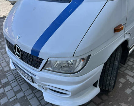 Белый Мерседес Sprinter, объемом двигателя 2.69 л и пробегом 800 тыс. км за 13500 $, фото 7 на Automoto.ua