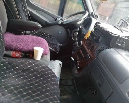 Білий Мерседес Sprinter, об'ємом двигуна 0 л та пробігом 555 тис. км за 8000 $, фото 5 на Automoto.ua