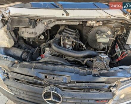 Білий Мерседес Sprinter, об'ємом двигуна 2.1 л та пробігом 600 тис. км за 6200 $, фото 16 на Automoto.ua