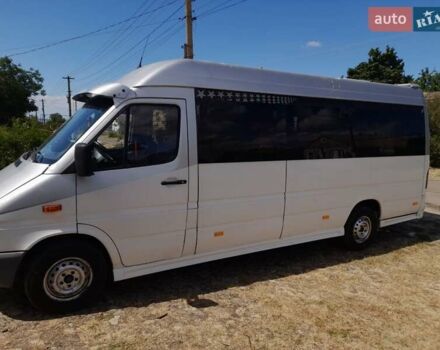 Белый Мерседес Sprinter, объемом двигателя 2.15 л и пробегом 120 тыс. км за 8500 $, фото 2 на Automoto.ua
