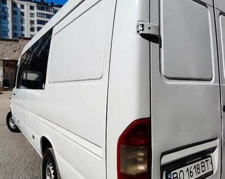 Белый Мерседес Sprinter, объемом двигателя 2.7 л и пробегом 100 тыс. км за 7550 $, фото 6 на Automoto.ua