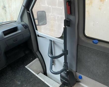 Белый Мерседес Sprinter, объемом двигателя 2.1 л и пробегом 310 тыс. км за 7200 $, фото 9 на Automoto.ua