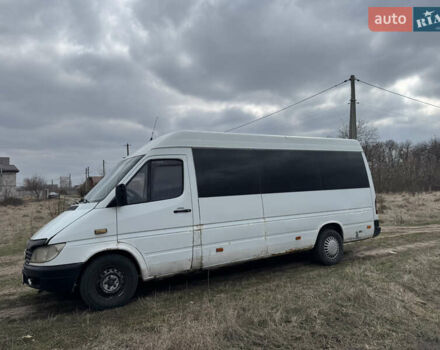 Белый Мерседес Sprinter, объемом двигателя 2.1 л и пробегом 850 тыс. км за 4700 $, фото 8 на Automoto.ua