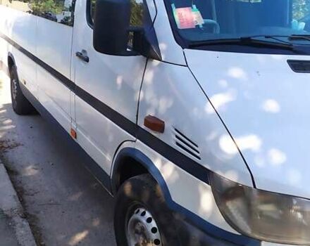 Белый Мерседес Sprinter, объемом двигателя 2.2 л и пробегом 2 тыс. км за 5500 $, фото 1 на Automoto.ua