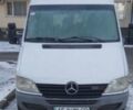 Белый Мерседес Sprinter, объемом двигателя 2.1 л и пробегом 460 тыс. км за 6800 $, фото 1 на Automoto.ua
