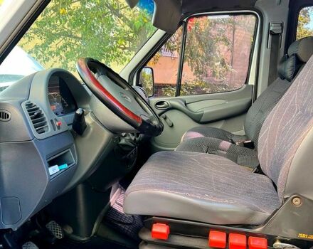 Белый Мерседес Sprinter, объемом двигателя 2.1 л и пробегом 355 тыс. км за 7500 $, фото 6 на Automoto.ua