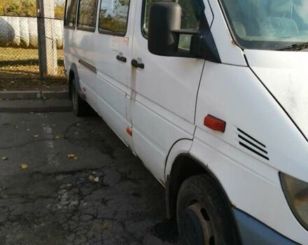 Белый Мерседес Sprinter, объемом двигателя 2.15 л и пробегом 500 тыс. км за 8500 $, фото 14 на Automoto.ua
