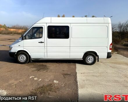 Белый Мерседес Sprinter, объемом двигателя 2.7 л и пробегом 526 тыс. км за 8500 $, фото 6 на Automoto.ua