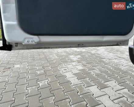 Білий Мерседес Sprinter, об'ємом двигуна 2.2 л та пробігом 361 тис. км за 9399 $, фото 24 на Automoto.ua