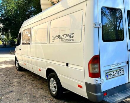 Белый Мерседес Sprinter, объемом двигателя 2.1 л и пробегом 355 тыс. км за 7500 $, фото 1 на Automoto.ua