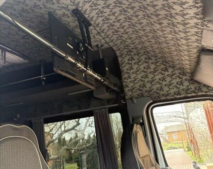Белый Мерседес Sprinter, объемом двигателя 2.15 л и пробегом 592 тыс. км за 6499 $, фото 3 на Automoto.ua