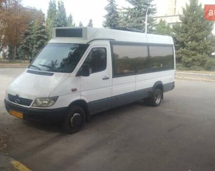 Белый Мерседес Sprinter, объемом двигателя 2.15 л и пробегом 200 тыс. км за 11000 $, фото 2 на Automoto.ua