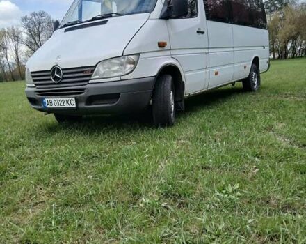 Белый Мерседес Sprinter, объемом двигателя 2.1 л и пробегом 5 тыс. км за 9000 $, фото 2 на Automoto.ua