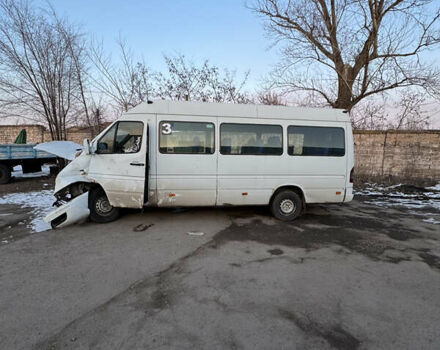 Белый Мерседес Sprinter, объемом двигателя 2.15 л и пробегом 800 тыс. км за 4104 $, фото 1 на Automoto.ua
