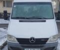 Белый Мерседес Sprinter, объемом двигателя 2.1 л и пробегом 460 тыс. км за 6800 $, фото 1 на Automoto.ua