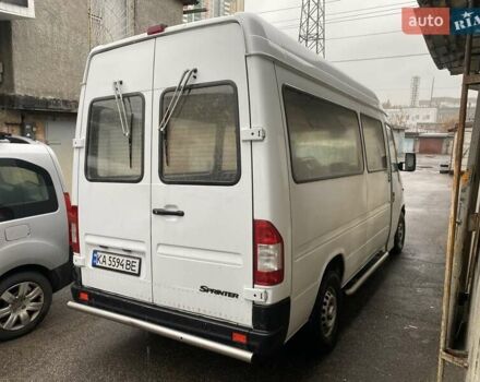 Белый Мерседес Sprinter, объемом двигателя 2.1 л и пробегом 310 тыс. км за 7200 $, фото 5 на Automoto.ua