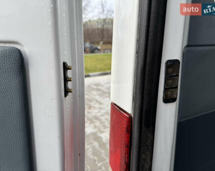 Білий Мерседес Sprinter, об'ємом двигуна 2.2 л та пробігом 361 тис. км за 9399 $, фото 33 на Automoto.ua
