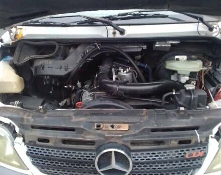 Белый Мерседес Sprinter, объемом двигателя 2.15 л и пробегом 650 тыс. км за 12999 $, фото 17 на Automoto.ua