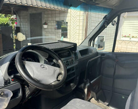 Белый Мерседес Sprinter, объемом двигателя 2.15 л и пробегом 793 тыс. км за 9800 $, фото 6 на Automoto.ua