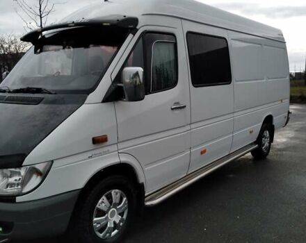 Белый Мерседес Sprinter, объемом двигателя 2.2 л и пробегом 500 тыс. км за 11000 $, фото 8 на Automoto.ua