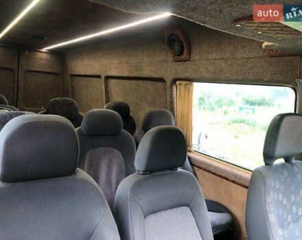 Белый Мерседес Sprinter, объемом двигателя 2.1 л и пробегом 160 тыс. км за 9300 $, фото 5 на Automoto.ua