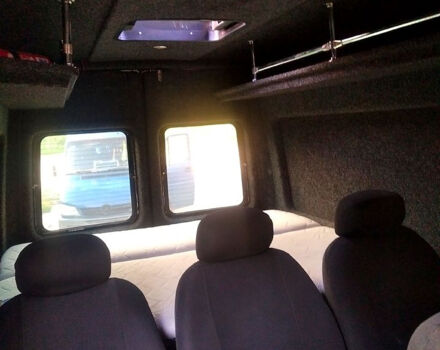 Белый Мерседес Sprinter, объемом двигателя 2.1 л и пробегом 320 тыс. км за 8900 $, фото 1 на Automoto.ua