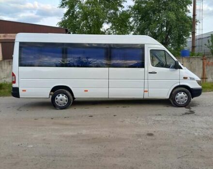 Белый Мерседес Sprinter, объемом двигателя 2.15 л и пробегом 3 тыс. км за 9000 $, фото 4 на Automoto.ua