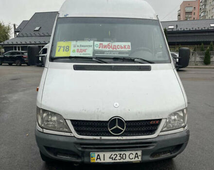 Белый Мерседес Sprinter, объемом двигателя 2.15 л и пробегом 800 тыс. км за 9500 $, фото 2 на Automoto.ua