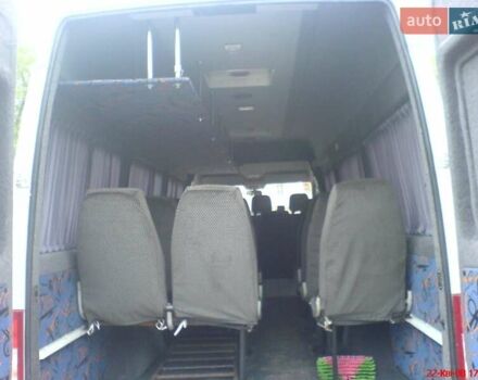Белый Мерседес Sprinter, объемом двигателя 2.2 л и пробегом 750 тыс. км за 9841 $, фото 2 на Automoto.ua